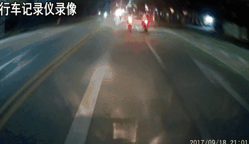 中山交警破获一深夜非法飙车案,涉案的12名80,90后全