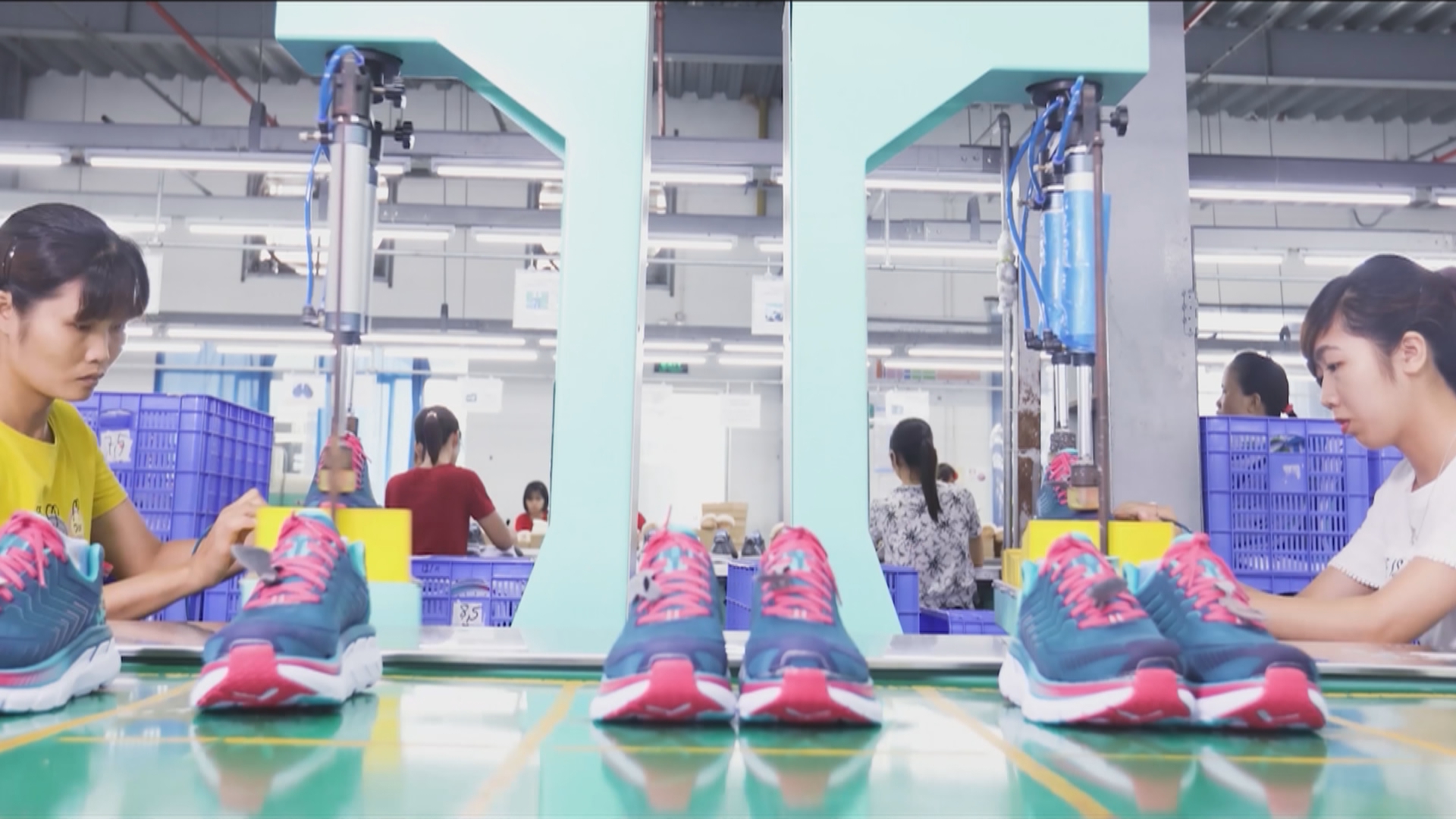 天博官方视频 华利团体：环球第二大活动鞋创设商 扎根中山的台资企业(图2)