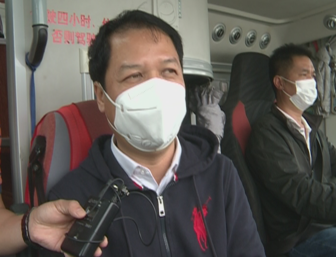 人员专列将抵达广州南站,铭哥他们要去接其中的32名湖南籍员工回中山