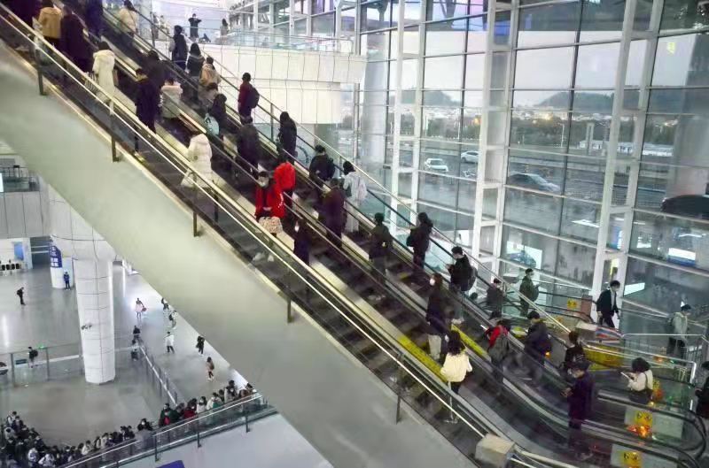 好消息!广州南站一层南端中转换乘区域启用!