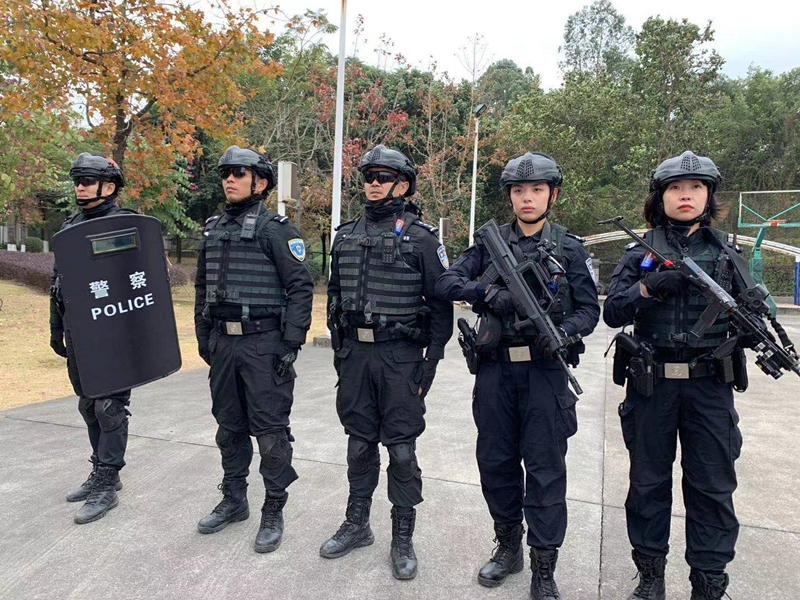 實習女特警報到!巾幗不讓鬚眉 為守護一方平安出力