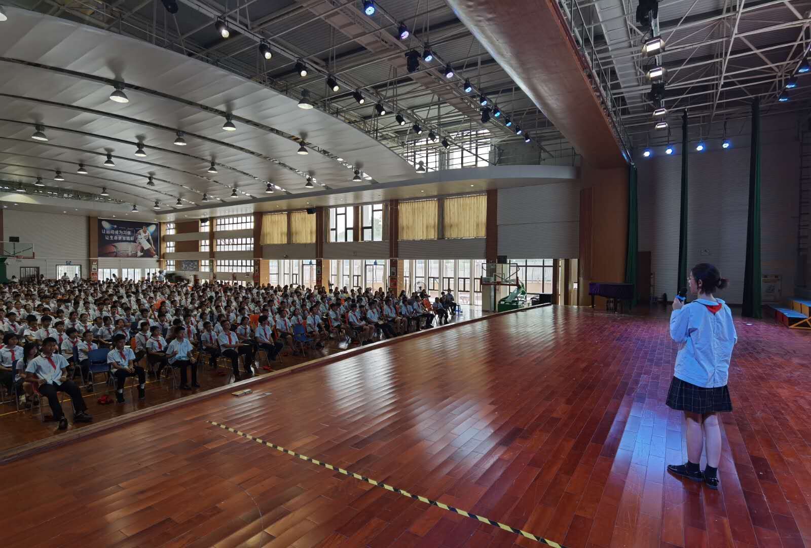 东区远洋学校举行"青春礼",迎接青春新征程