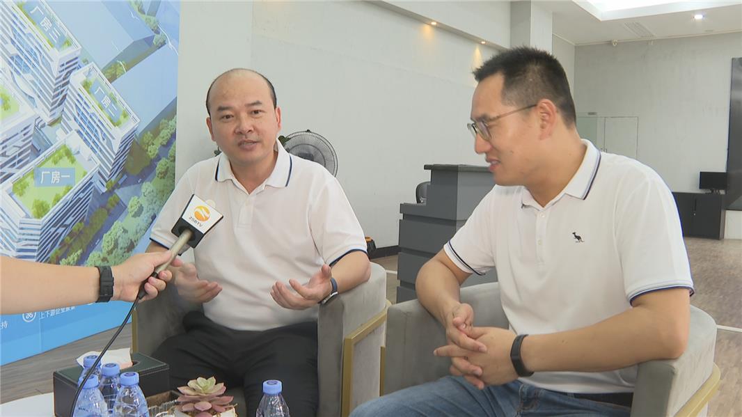 新闻中心>审核稿件>汉通激光设备有限公司董事长林晓聪:"正好我们变成