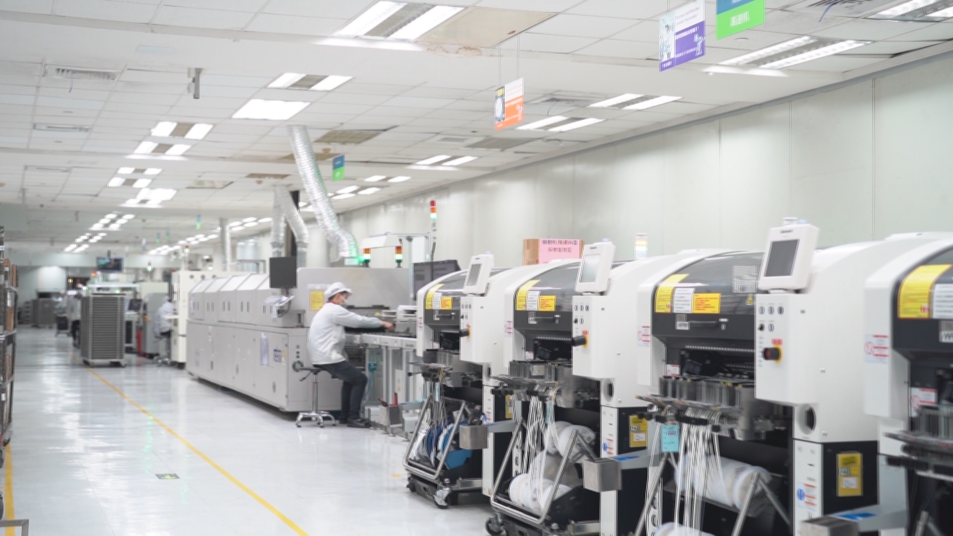 视频 | 加工贸易集约化改革落地首月 中山海关助力加贸企业减负增效